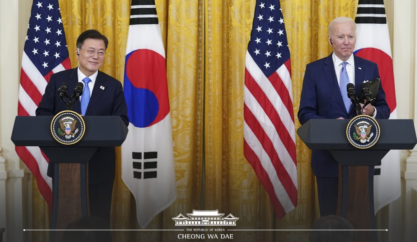 Leaders of the U.S. and ROK Issue Joint Statement Recognizing the Fulbright Program Leaders of the U.S. and ROK Issue Joint Statement Recognizing the Fulbright Program